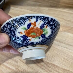 Vintage‎ Japanese Flow Blue & White Porcelain Rice Bowl Floral Flowers